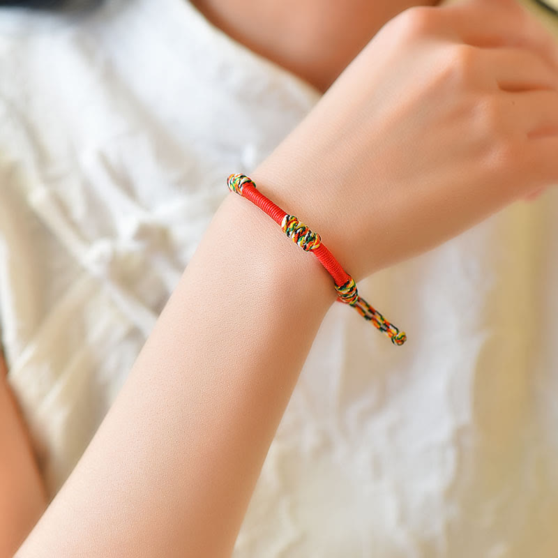 Bracelet de protection en fil rouge avec nœud tibétain King Kong