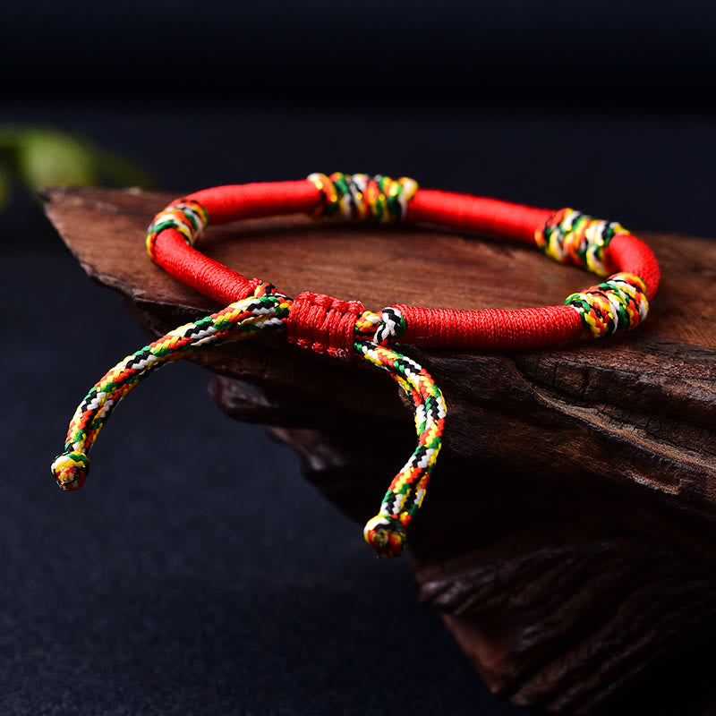 Bracelet de protection en fil rouge avec nœud tibétain King Kong