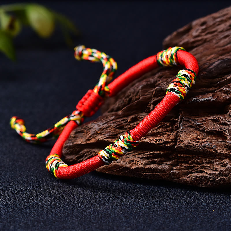 Bracelet de protection en fil rouge avec nœud tibétain King Kong