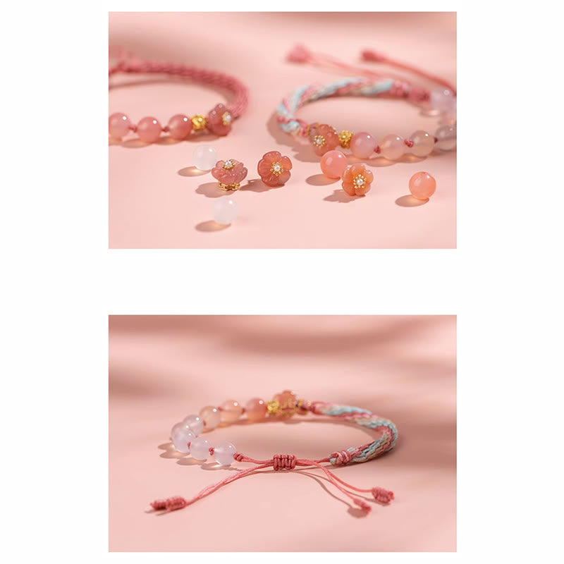 Bracelet en agate à nœud de réincarnation avec breloque en fleur de pêcher