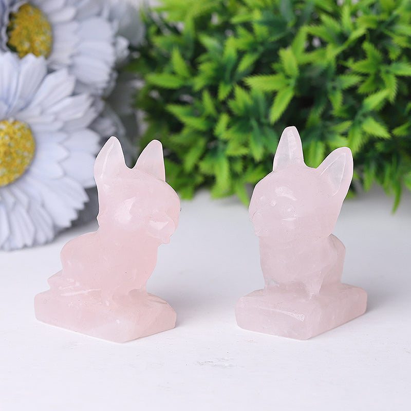 Figurine de chien sculptée en cristal de quartz rose de 6 cm
