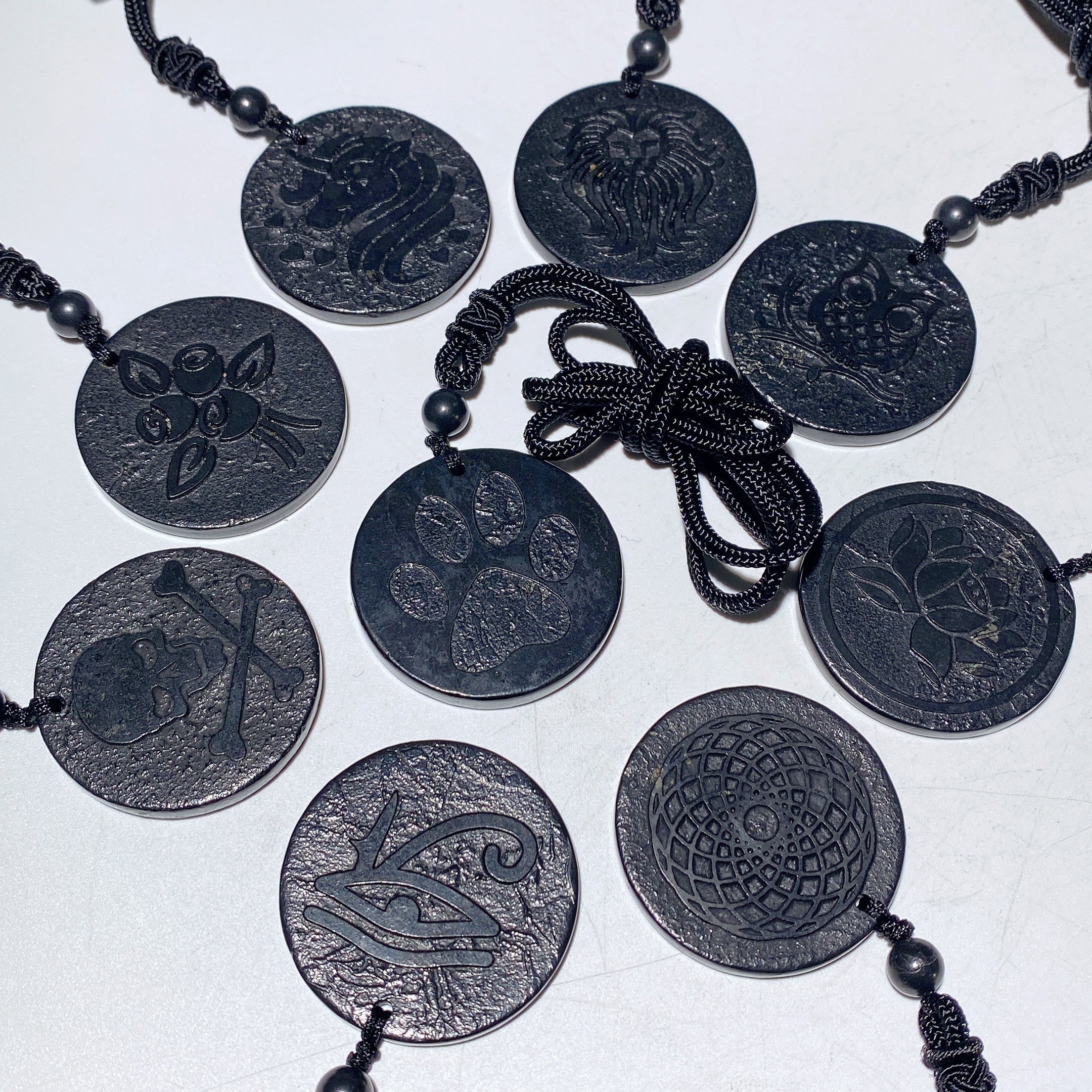 Schungite Spiritual Protection Necklace Round Cross Point 35mm