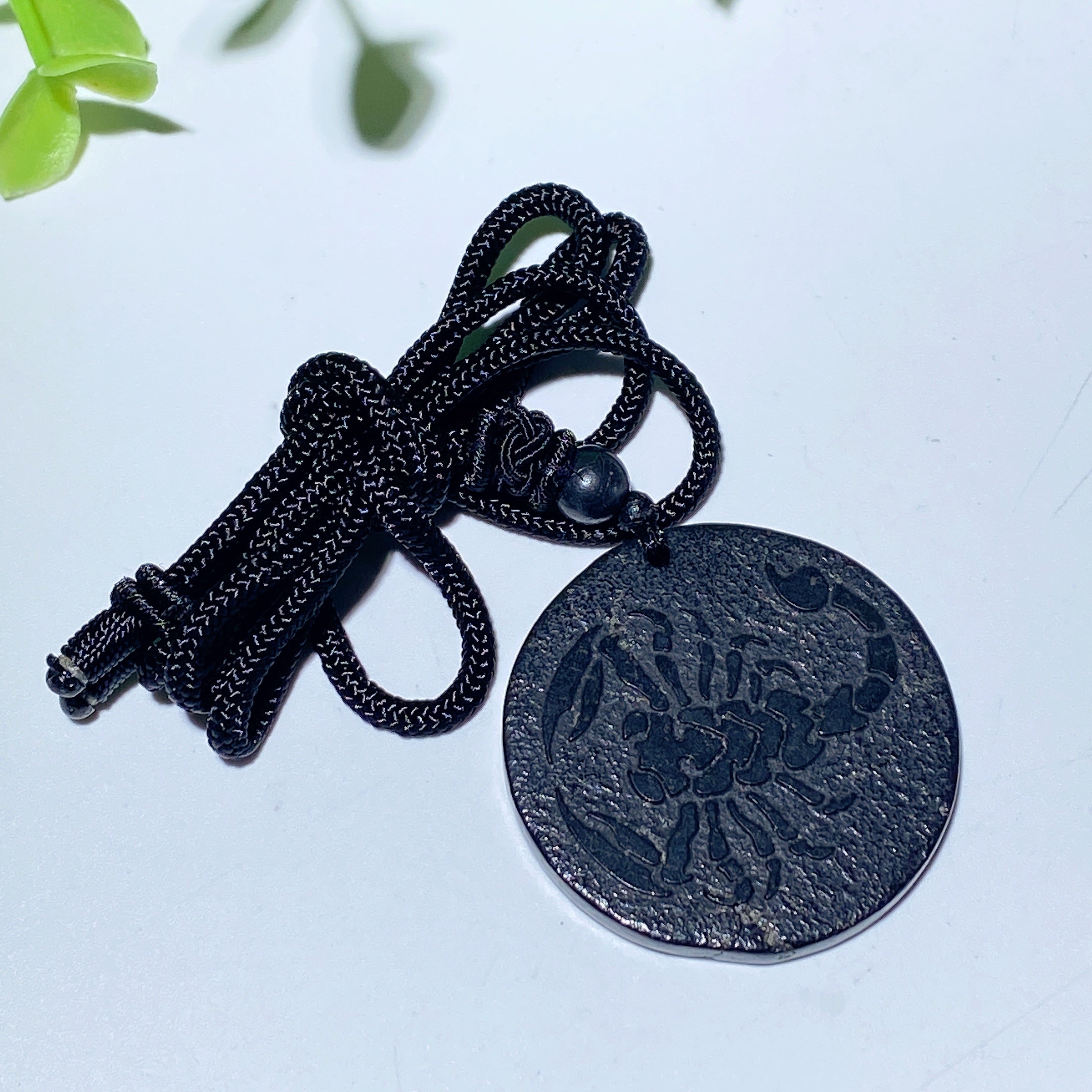 Schungite Spiritual Protection Necklace Round Cross Point 35mm