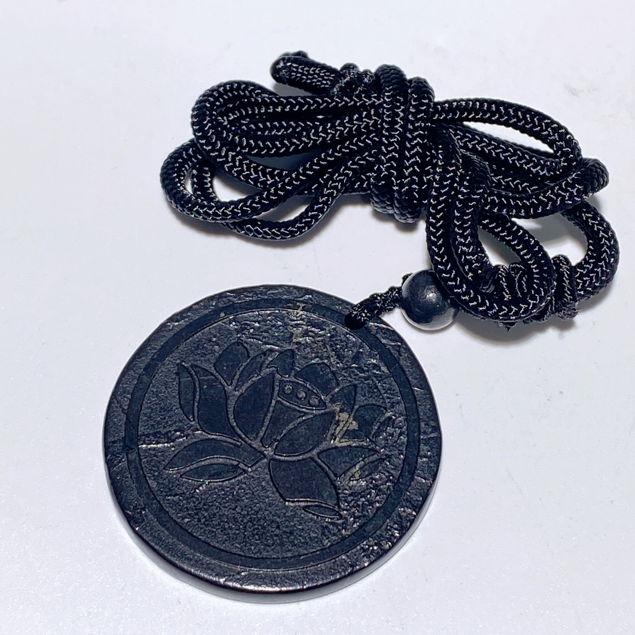 Schungite Spiritual Protection Necklace Round Cross Point 35mm