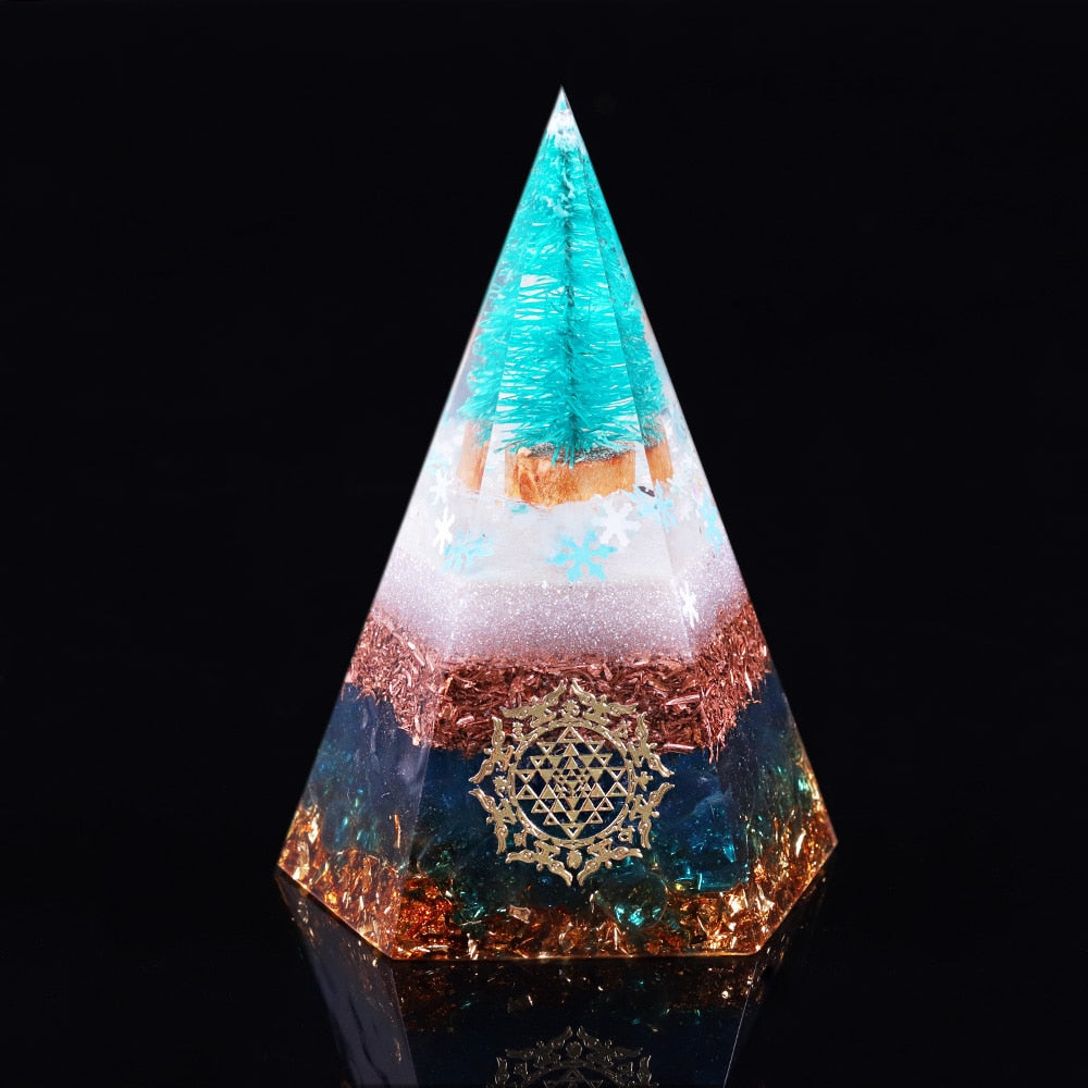 Pyramide hexagonale de la Saison de la Joie