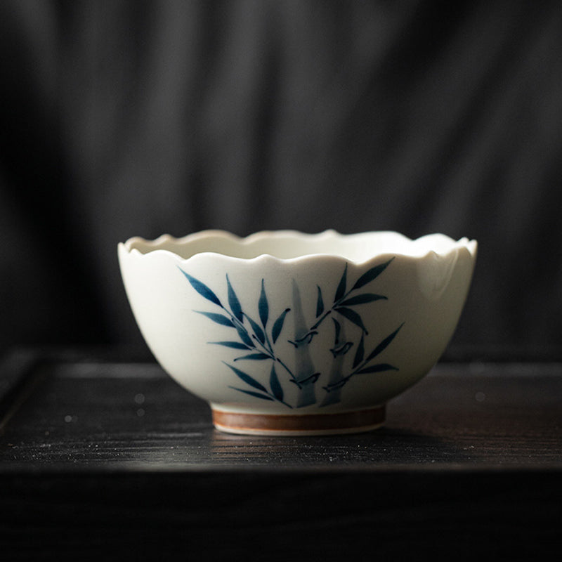 Petite tasse à thé en céramique à feuilles de bambou bleues pour les rituels du thé Kung Fu