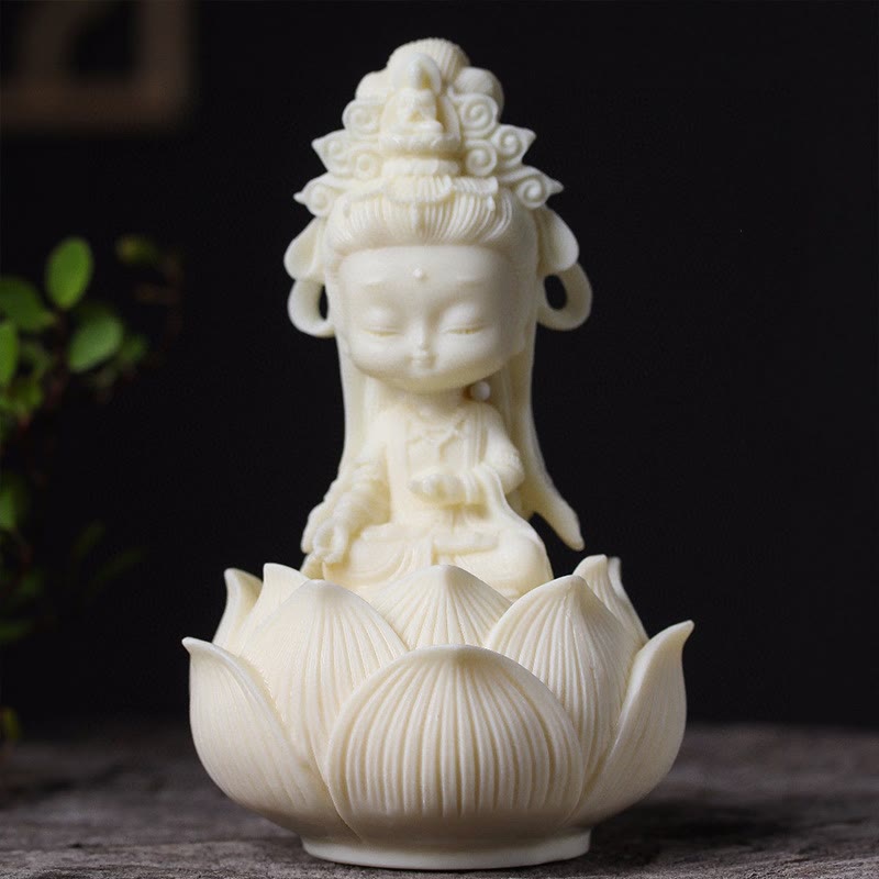 Petite décoration de bureau en forme de lotus Kwan Yin Avalokitesvara, fruit en ivoire