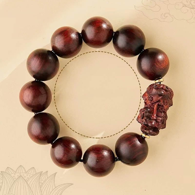 Bracelet de protection PiXiu en bois de santal rouge à petites feuilles