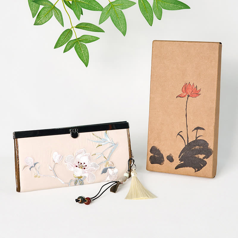 Portefeuille brodé Magnolia grande capacité