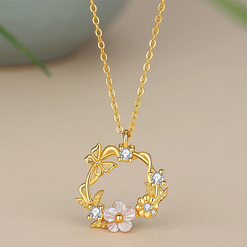 Collier de bénédiction en argent sterling avec coquillage papillon