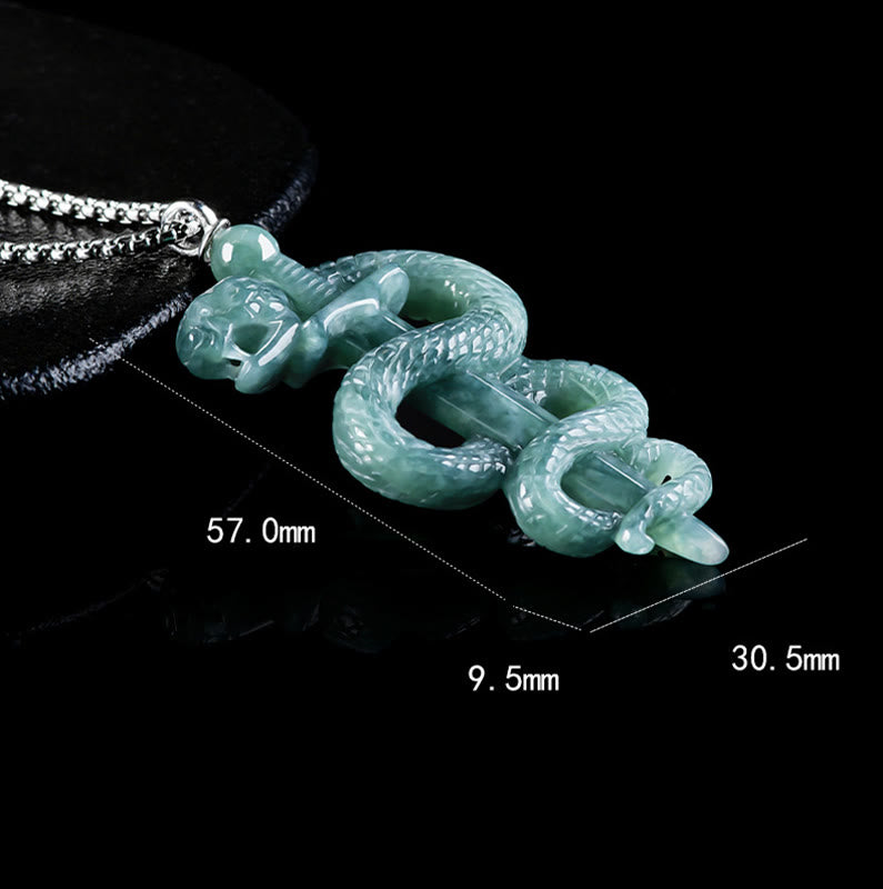 Collier épée serpent en argent sterling et jade pour la chance et la protection