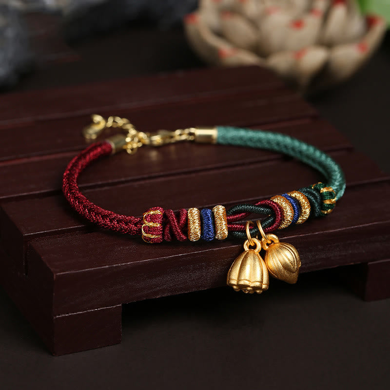 Bracelet en argent sterling avec cordon rouge et vert et gousse de lotus