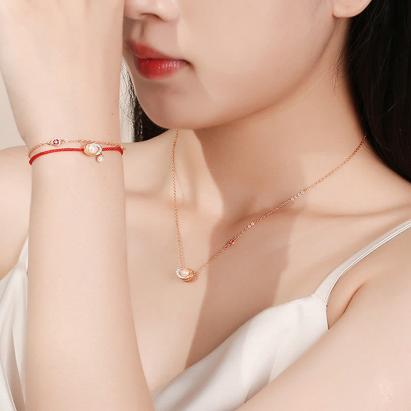 Ensemble collier en argent sterling, perles et cuivre, pièces de monnaie et bracelet en corde rouge