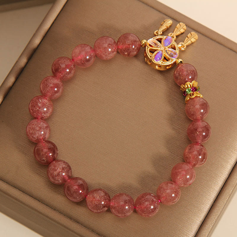 Bracelet Love en quartz fraise avec breloque attrape-rêves en forme de trèfle