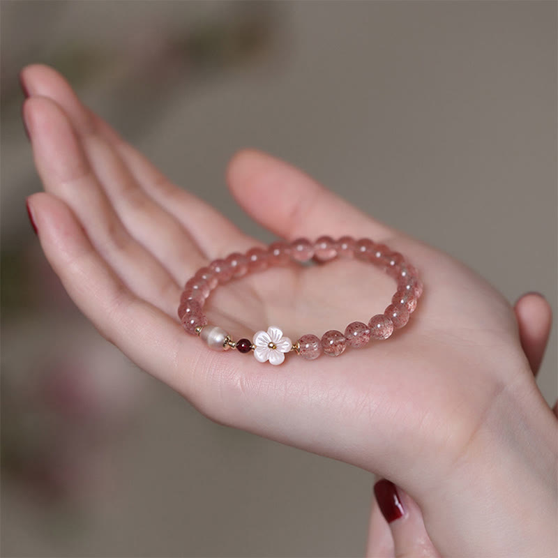 Bracelet de guérison d'amour en quartz fraise pour l'énergie du cœur