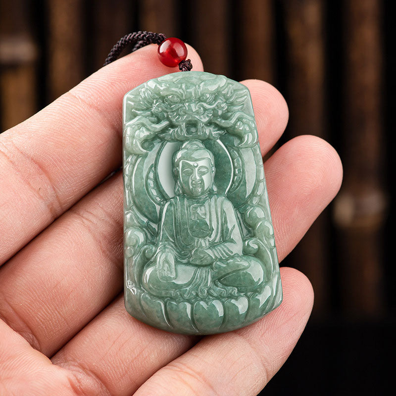 Collier amulette en jade Tathagata avec symboles du dragon et du Bouddha