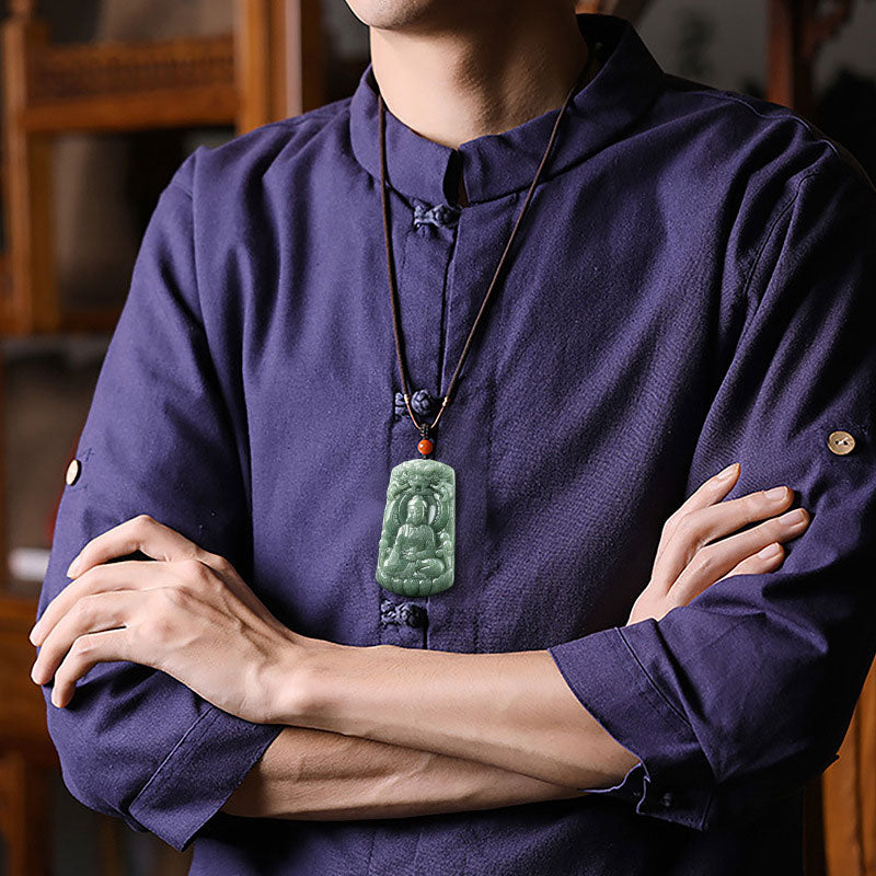 Collier amulette en jade Tathagata avec symboles du dragon et du Bouddha