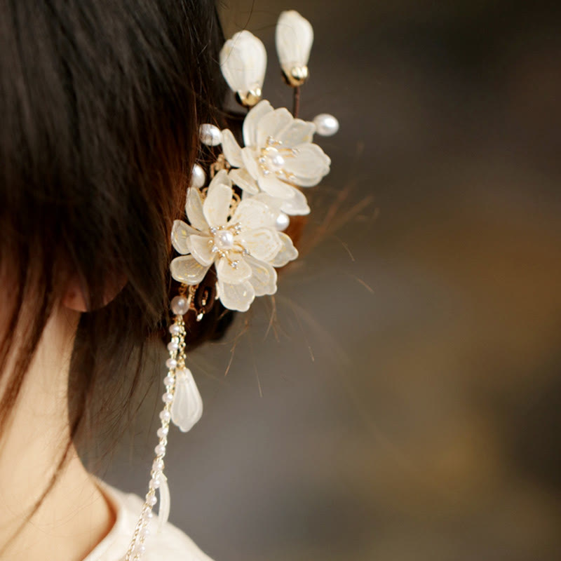 Pince à cheveux traditionnelle chinoise en magnolia avec pompon, bijou élégant