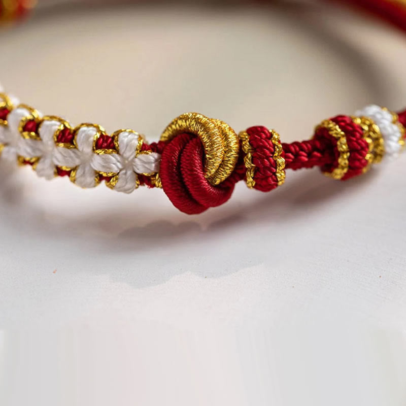 Bracelet en fil rouge avec nœud d'amour véritable pour la protection et la chance