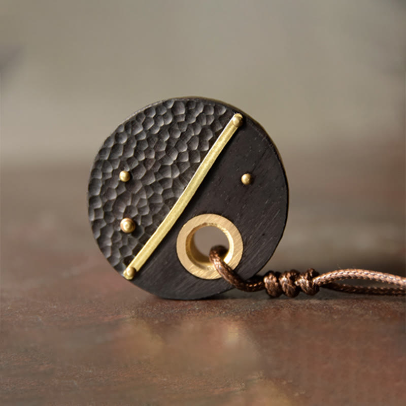 Collier spirituel unisexe en bois d'ébène avec pendentif en cuivre pour la paix