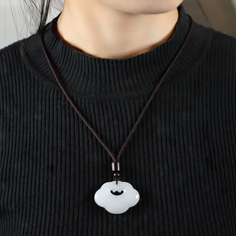 Collier unisexe en jade Tianshan avec cadenas chinois