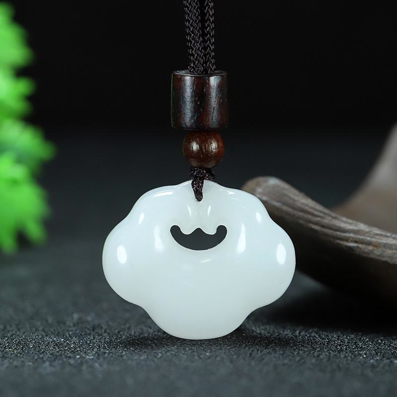 Collier unisexe en jade Tianshan avec cadenas chinois