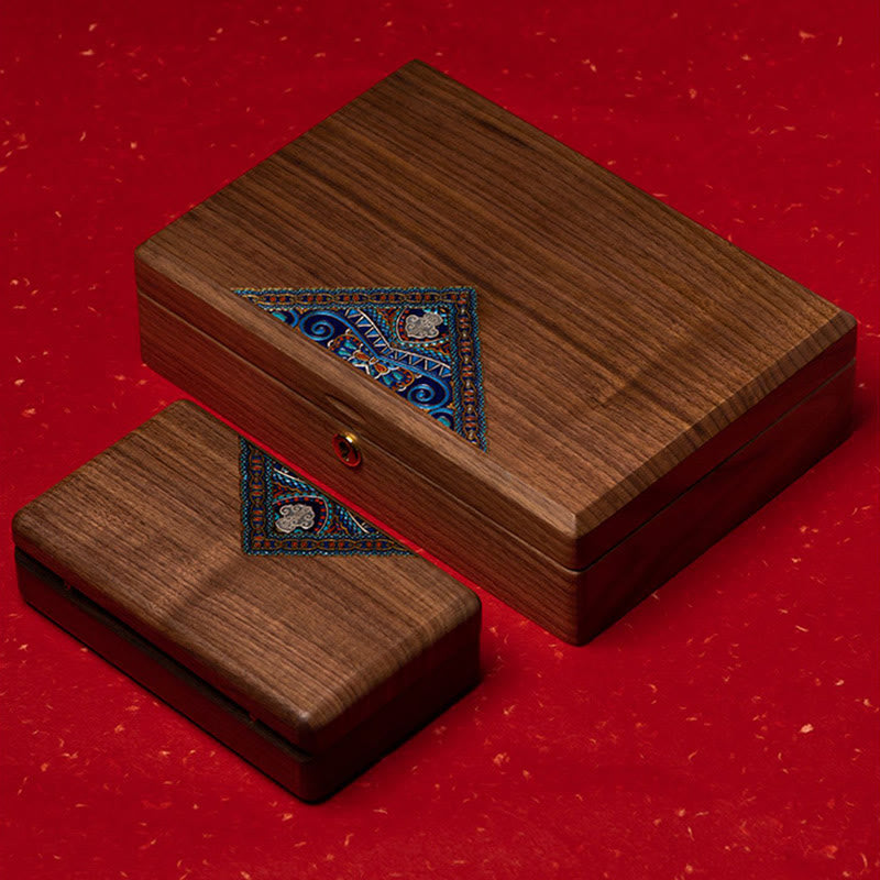 Boîte à bijoux vintage en bois de noyer noir, faite à la main