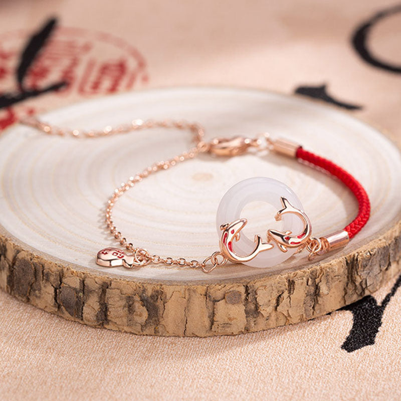 Bracelet porte-bonheur en jade blanc avec double poisson koï et boucle de paix