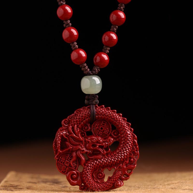 Collier pendentif en jade Hetian cinabre de l'année du dragon