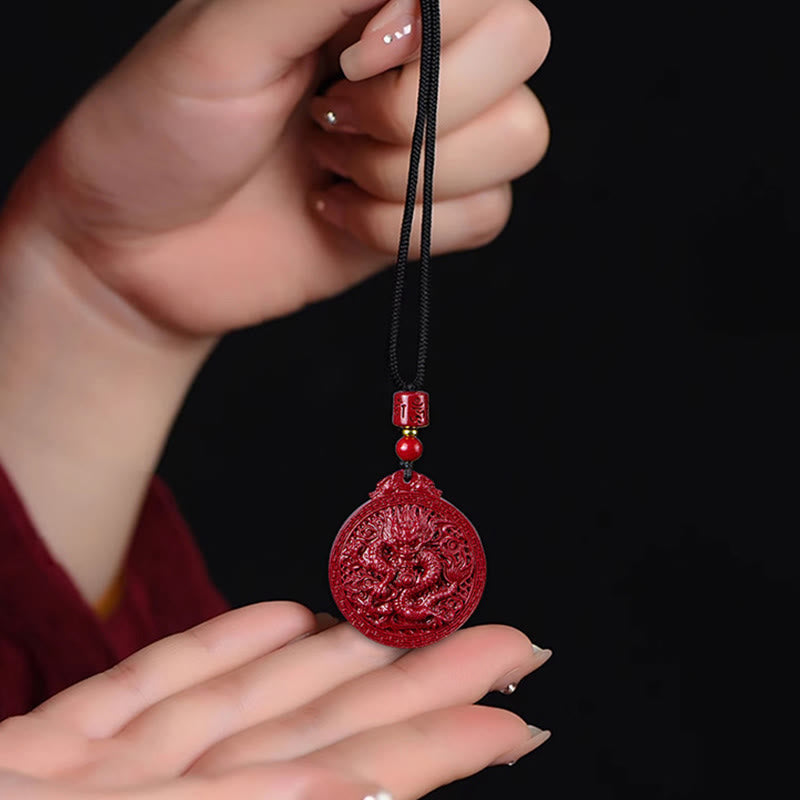 Collier pendentif de protection en cinabre de l'année du dragon