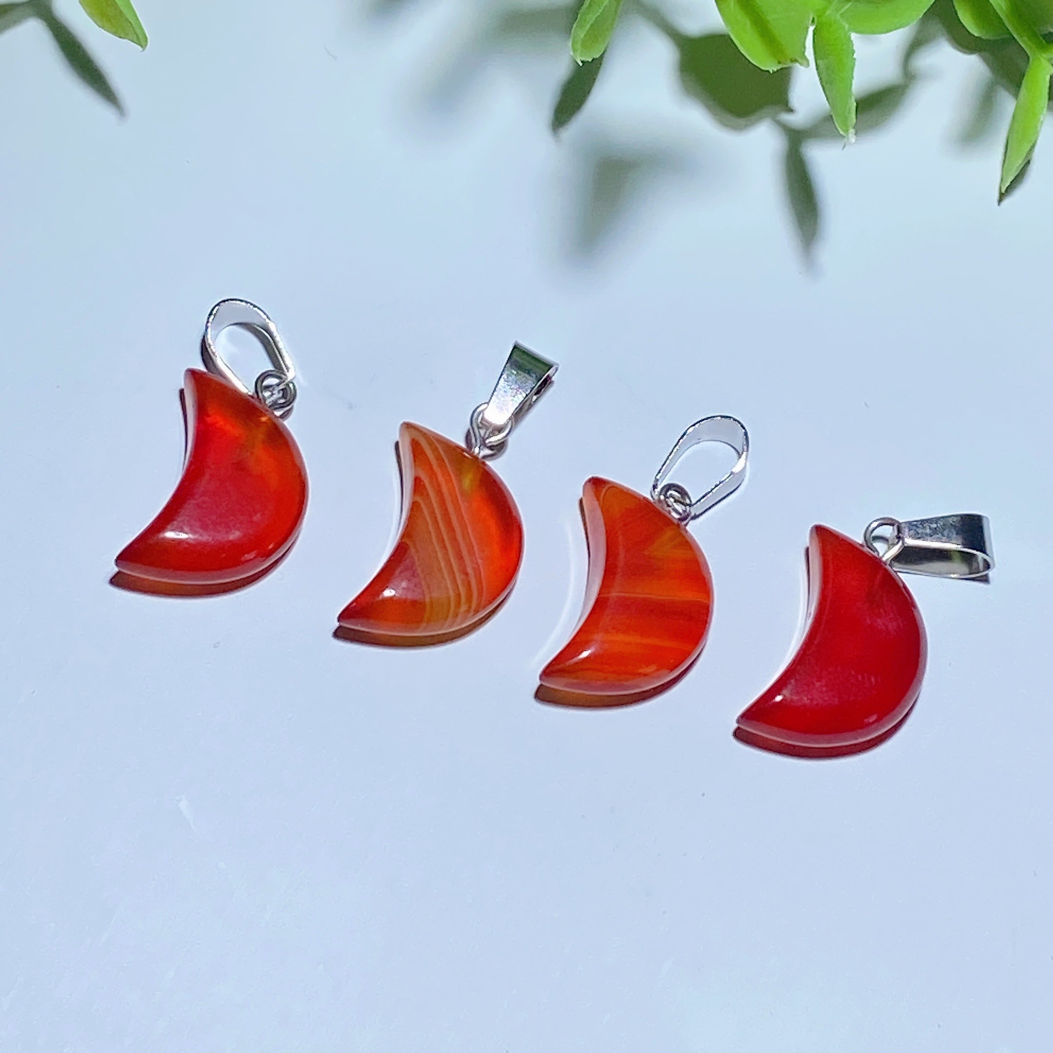 0.8 inch Carnelian Moon Crystal Pendant for Healing