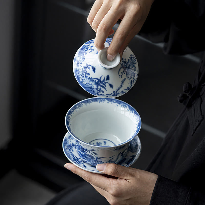 Lion Dance Ceramic Gaiwan Tea Cup 300ml with Lid & Saucer