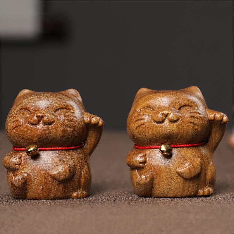 Green Sandalwood Lucky Cat Decoration 4.5cm Peace Charm