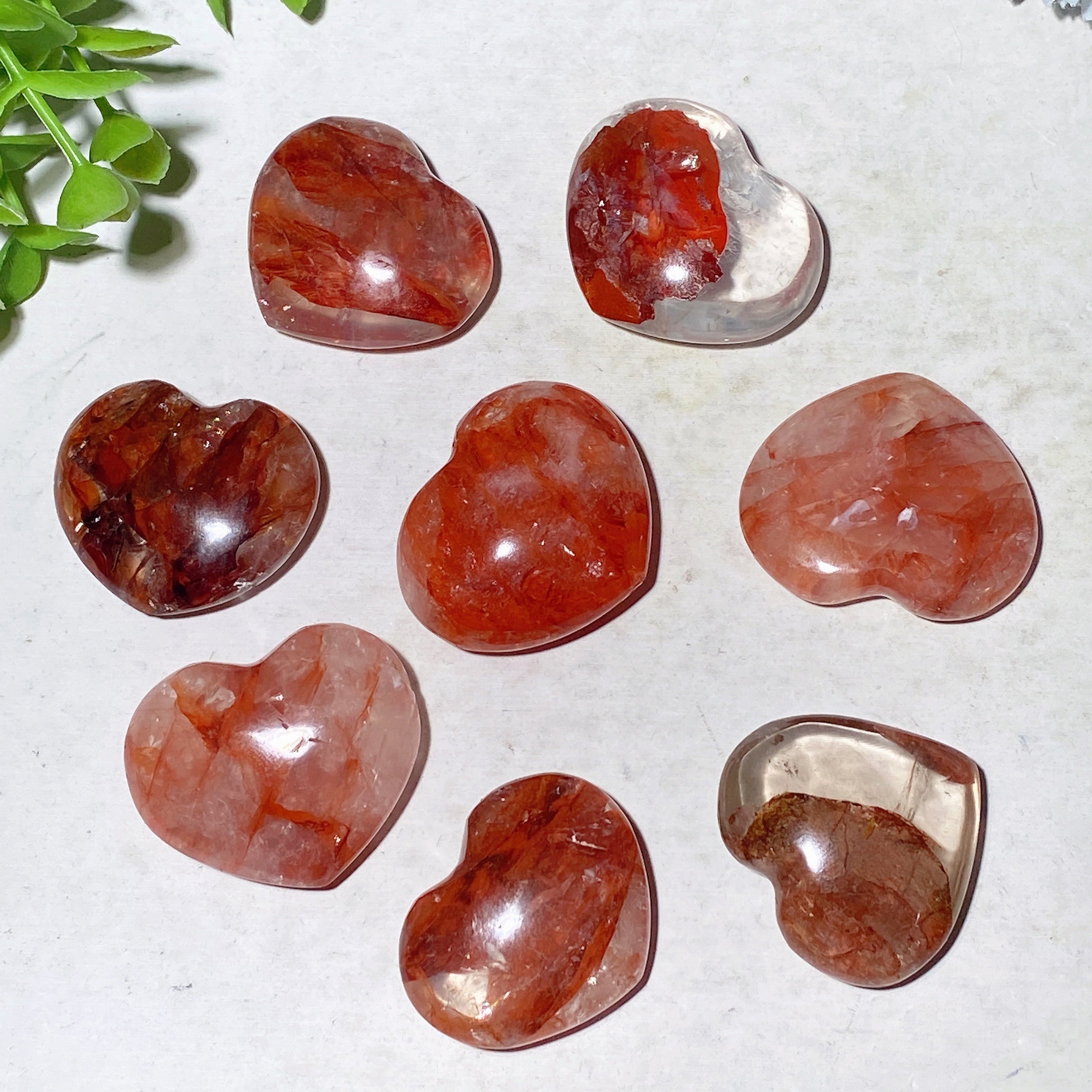 1.0-1.5 Inch Fire Quartz Crystal Heart Carvings for Healing