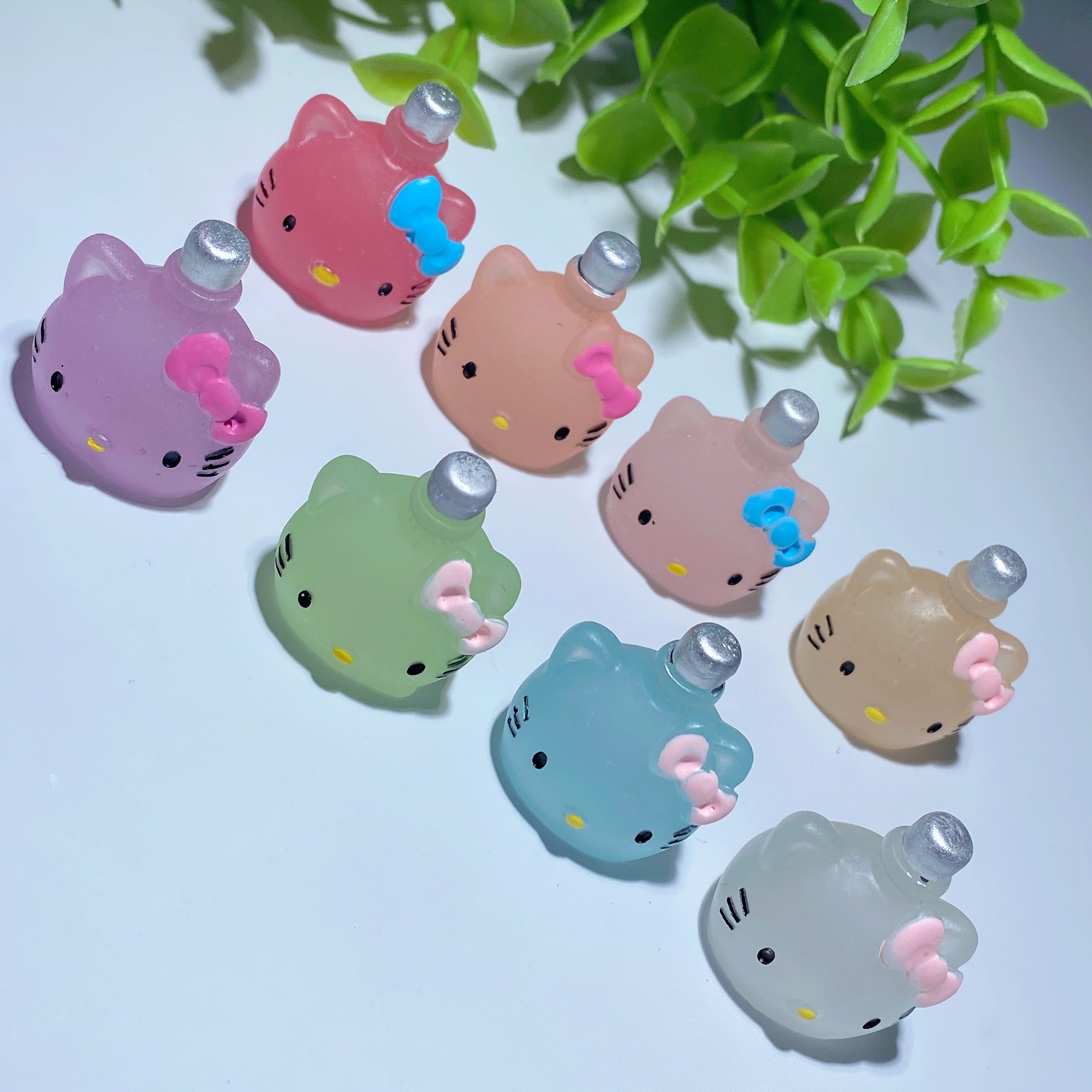 1.1 Inch Mini Resin Cat Figurine with Luminous Color Glow