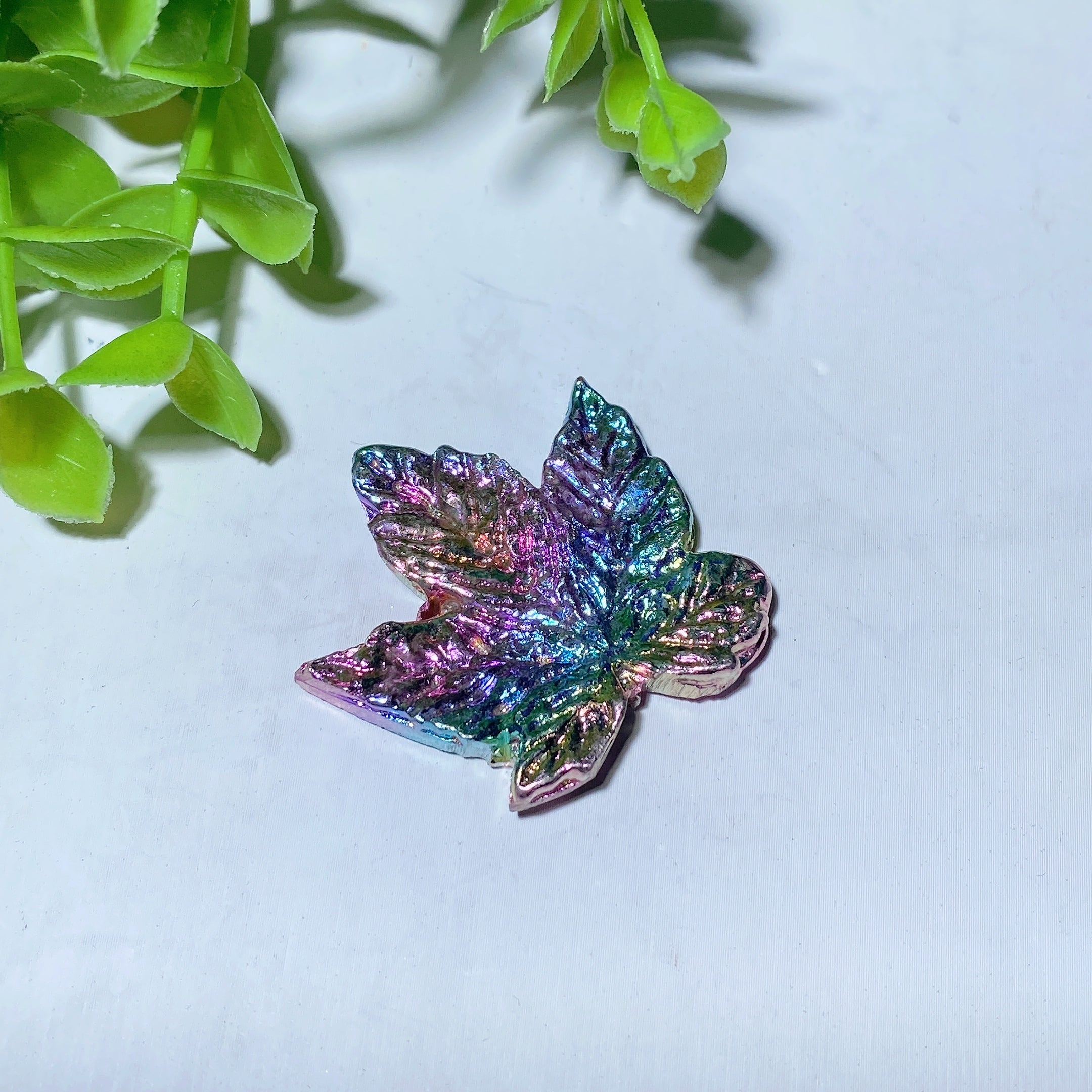 1.2-2.5 inch Bismuth Crystal Figurines Carvings