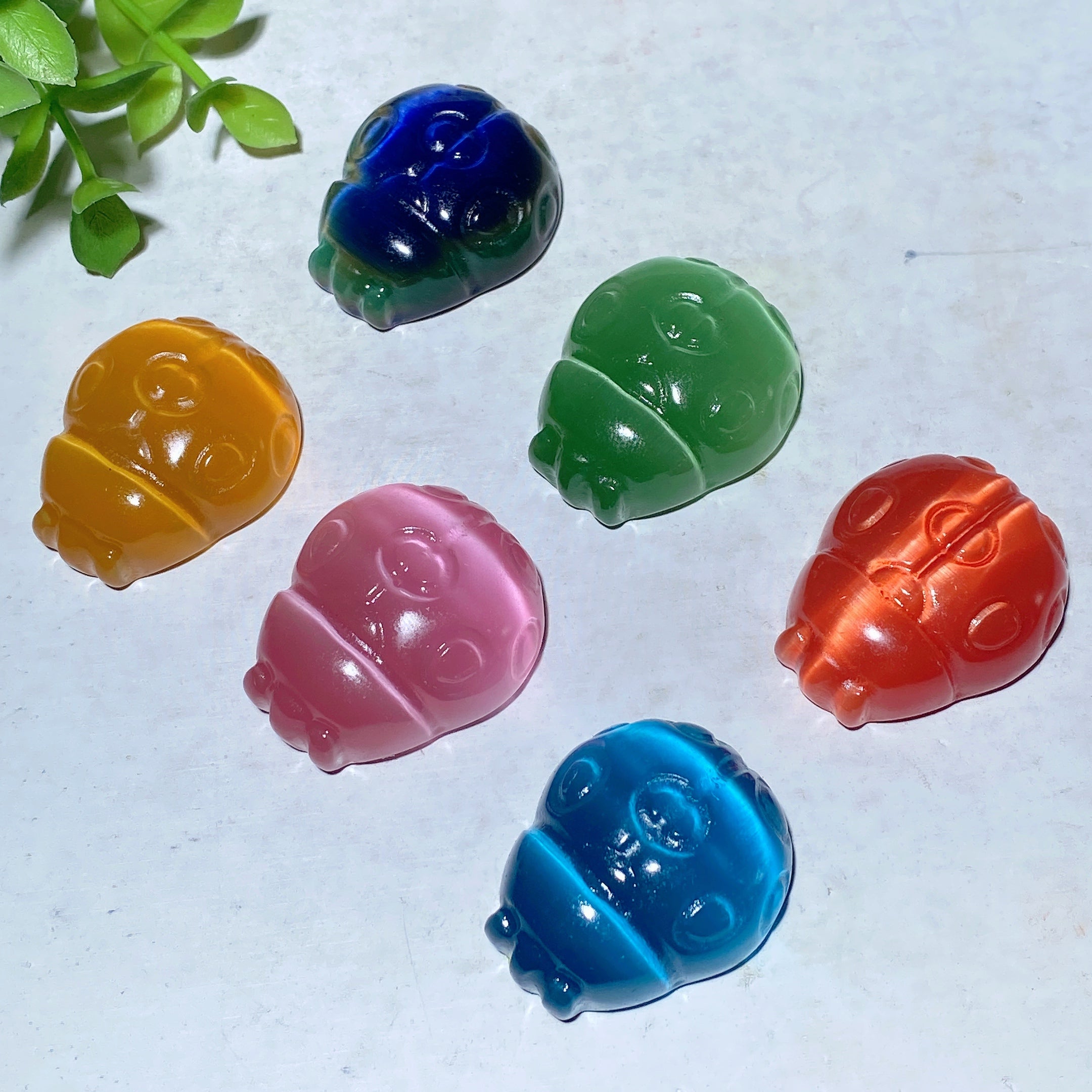 1.3 Inch Cat's Eye Ladybug Crystal Figurine Healing Energy