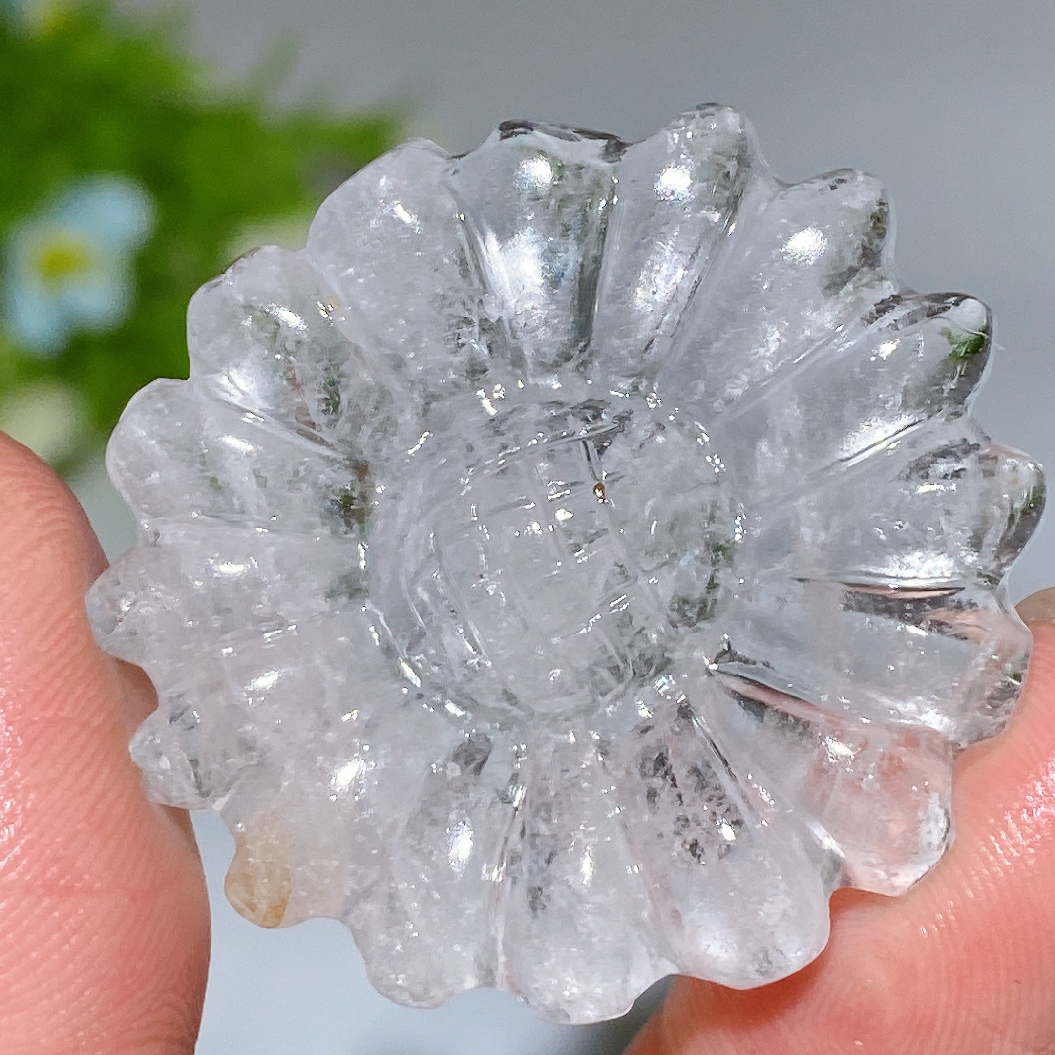 1.3 Inch Crystal Sunflower Carving Healing Figurine