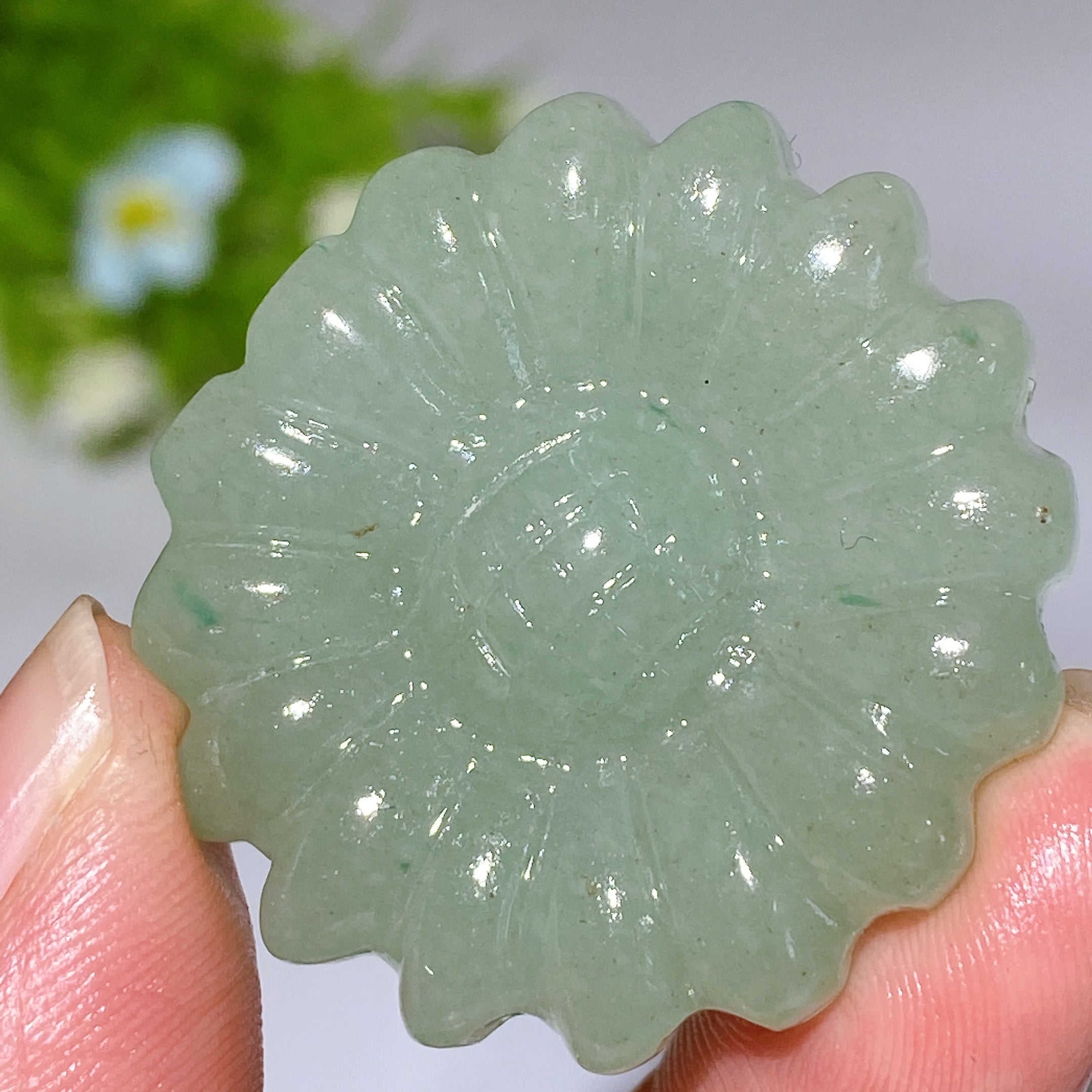 1.3 Inch Crystal Sunflower Carving Healing Figurine