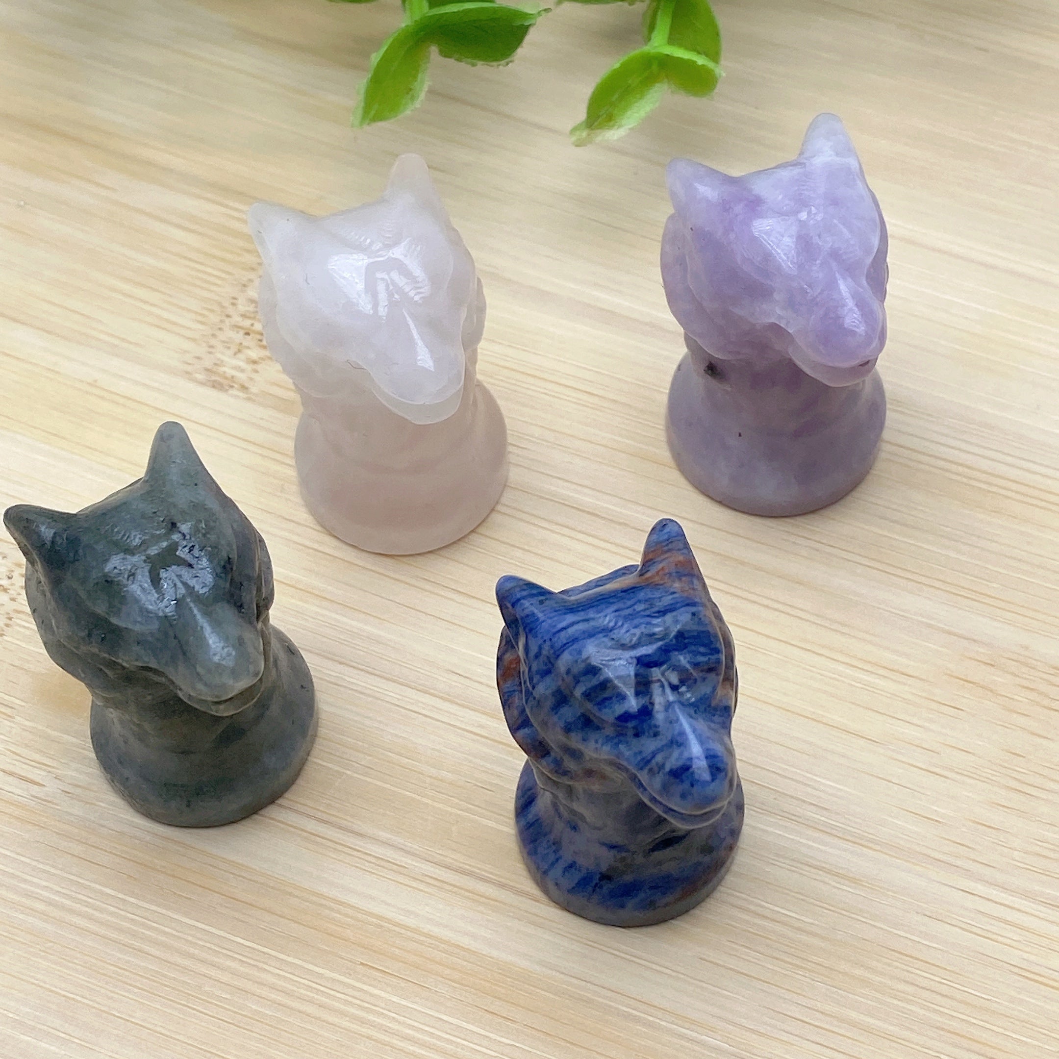 1.4 Inch Mixed Crystal Wolf Head Carving Sculpture
