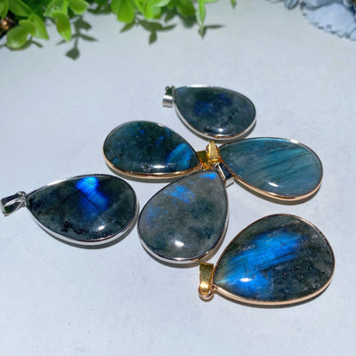 Pendentif goutte d'eau en labradorite de 1,5 pouce pour la guérison spirituelle