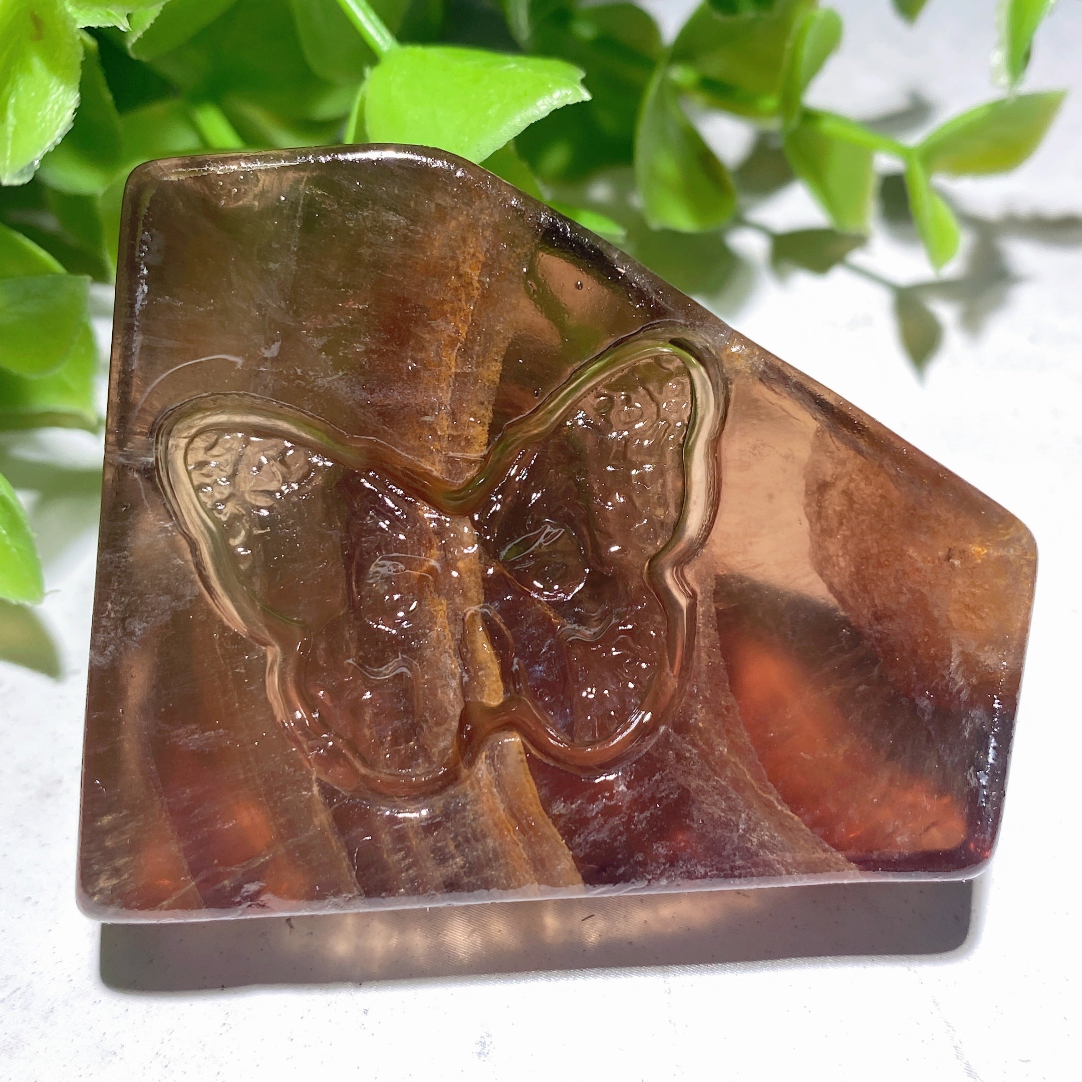 Dalles de cristal mixtes de 1,8 à 2,2 pouces avec sculptures de crânes de papillon