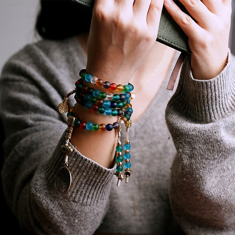 Bracelet Mala Liuli en verre de 108 perles avec breloques du zodiaque chinois