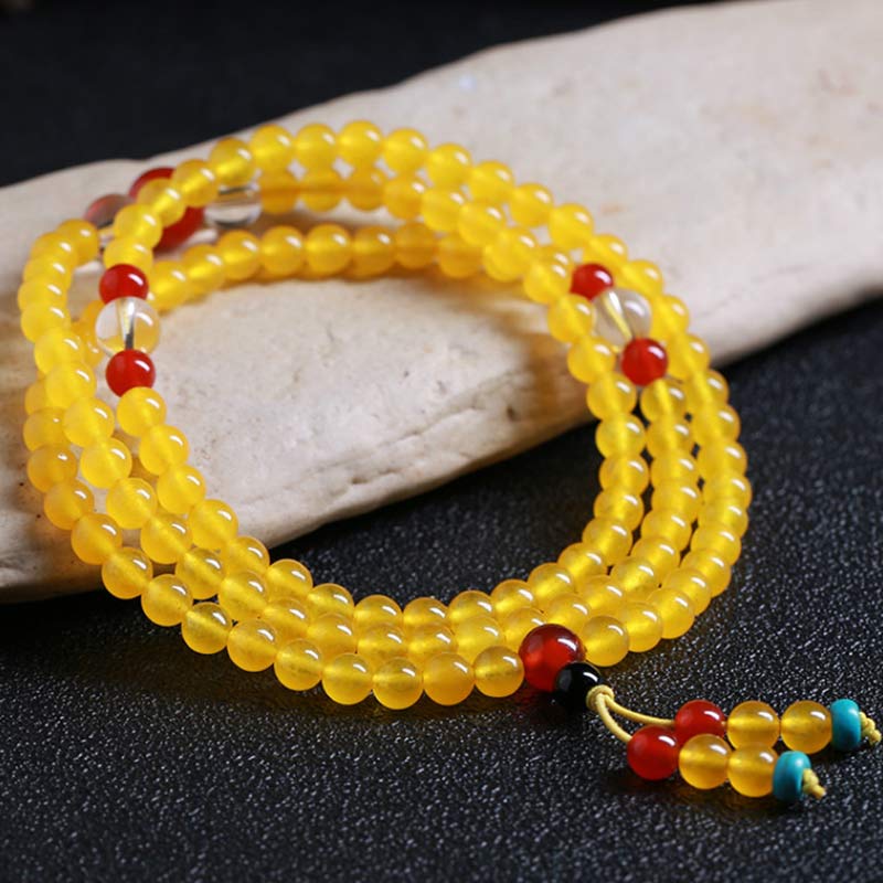 Bracelet Mala 108 perles en calcédoine jaune pour l'harmonie et la positivité