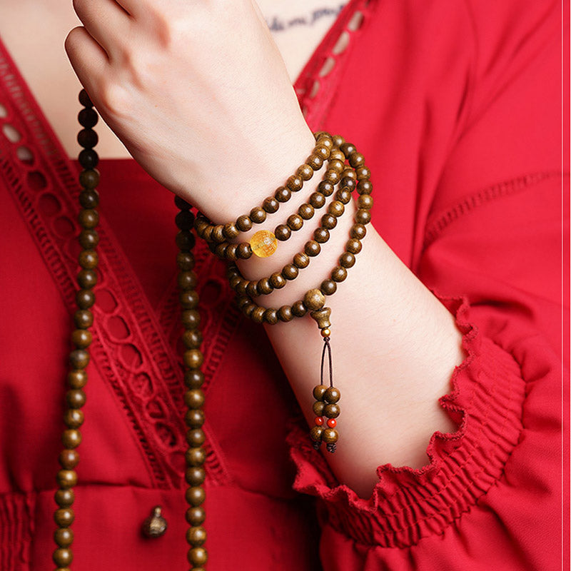 Bracelet de méditation en bois d'agar 108 perles 6 mm et 8 mm