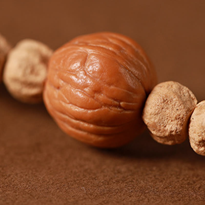 Bracelet Mala de Sagesse 108 Perles en Agate Rouge et Tête de Cerf