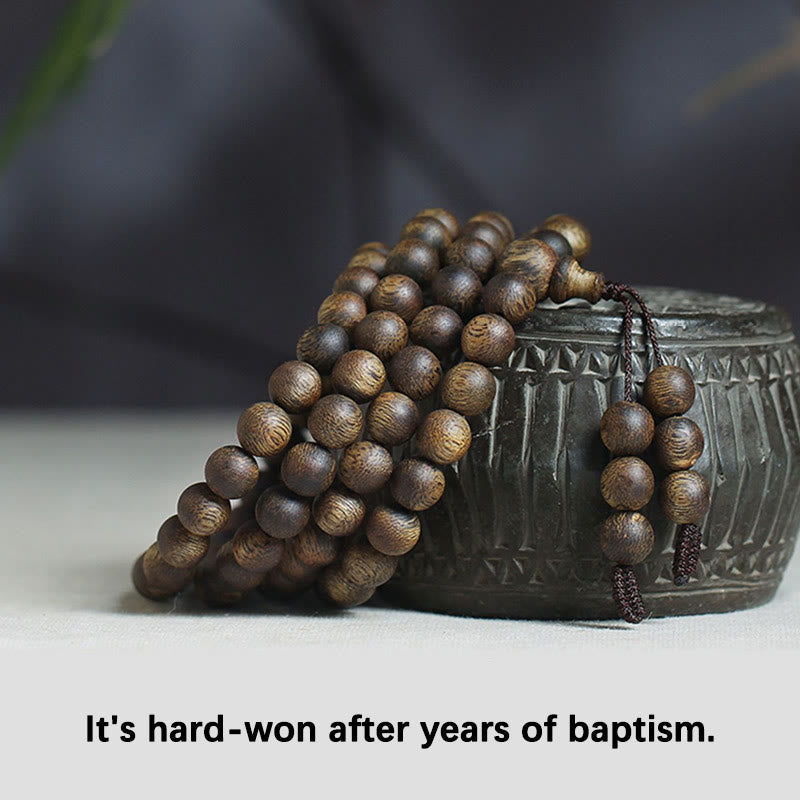 Bracelet Mala en bois d'agar 108 perles pour l'équilibre et la force