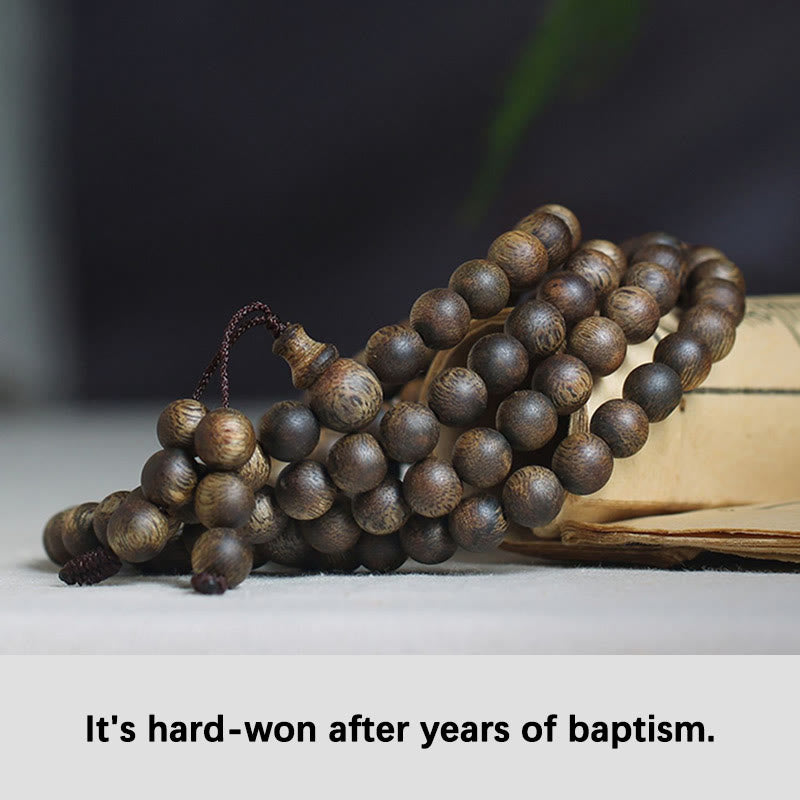 Bracelet Mala en bois d'agar 108 perles pour l'équilibre et la force