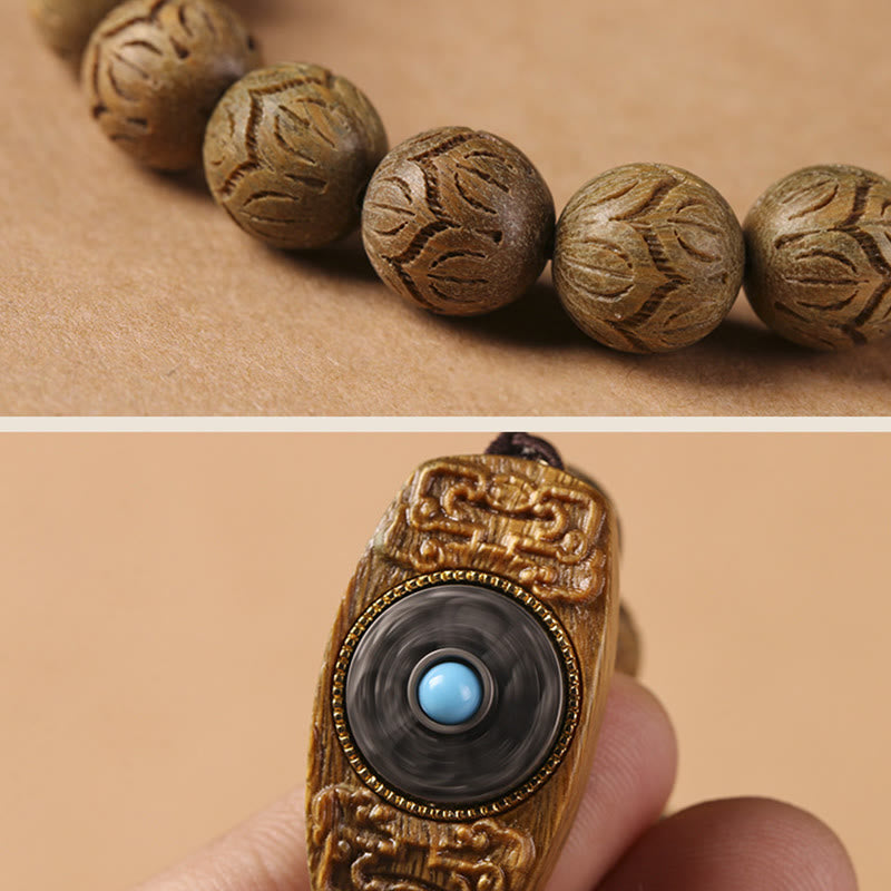 Bracelet Om Mani Padme Hum en bois de santal vert 10 mm