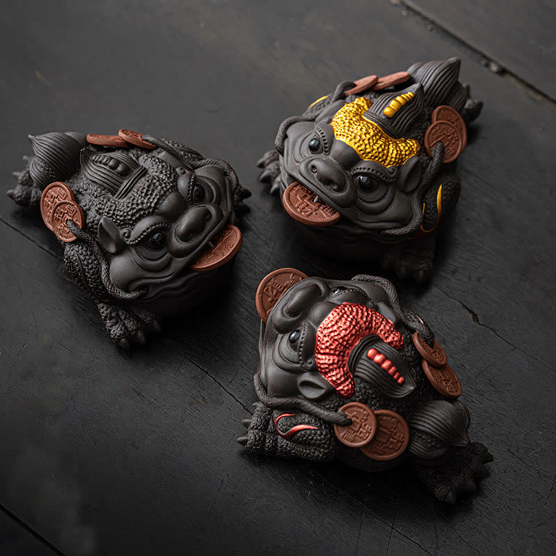 Figurine de grenouille Feng Shui en argile violette de 11 cm avec pièces de cuivre